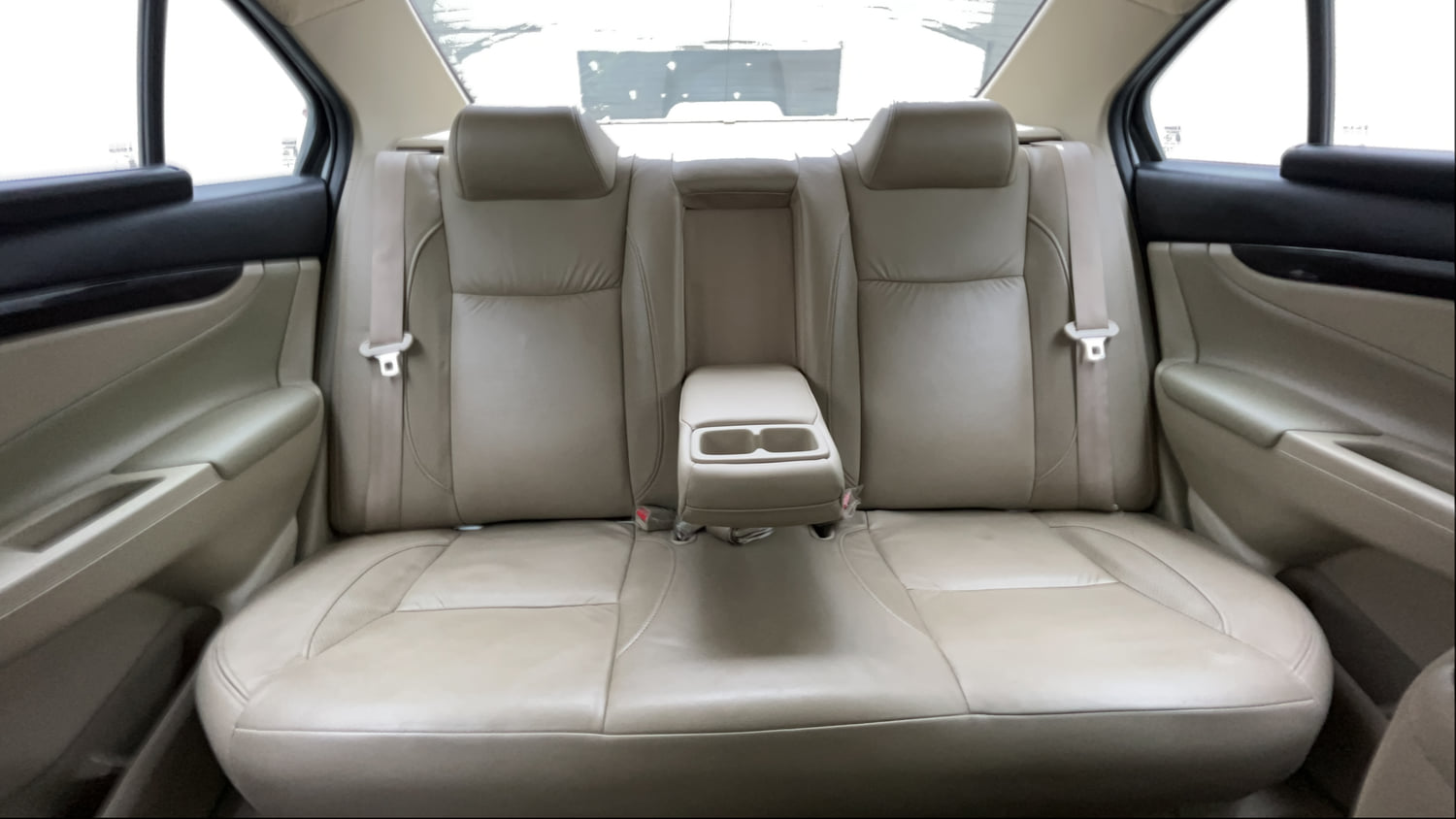 Used 2018 Maruti Suzuki Ciaz Alpha 1.4 AT Petrol Automatic interior REAR SEAT CONDITION VIEW