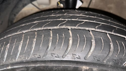 Used 2024 Maruti Suzuki XL6 Alpha AT Petrol Petrol Automatic tyres LEFT FRONT TYRE TREAD VIEW