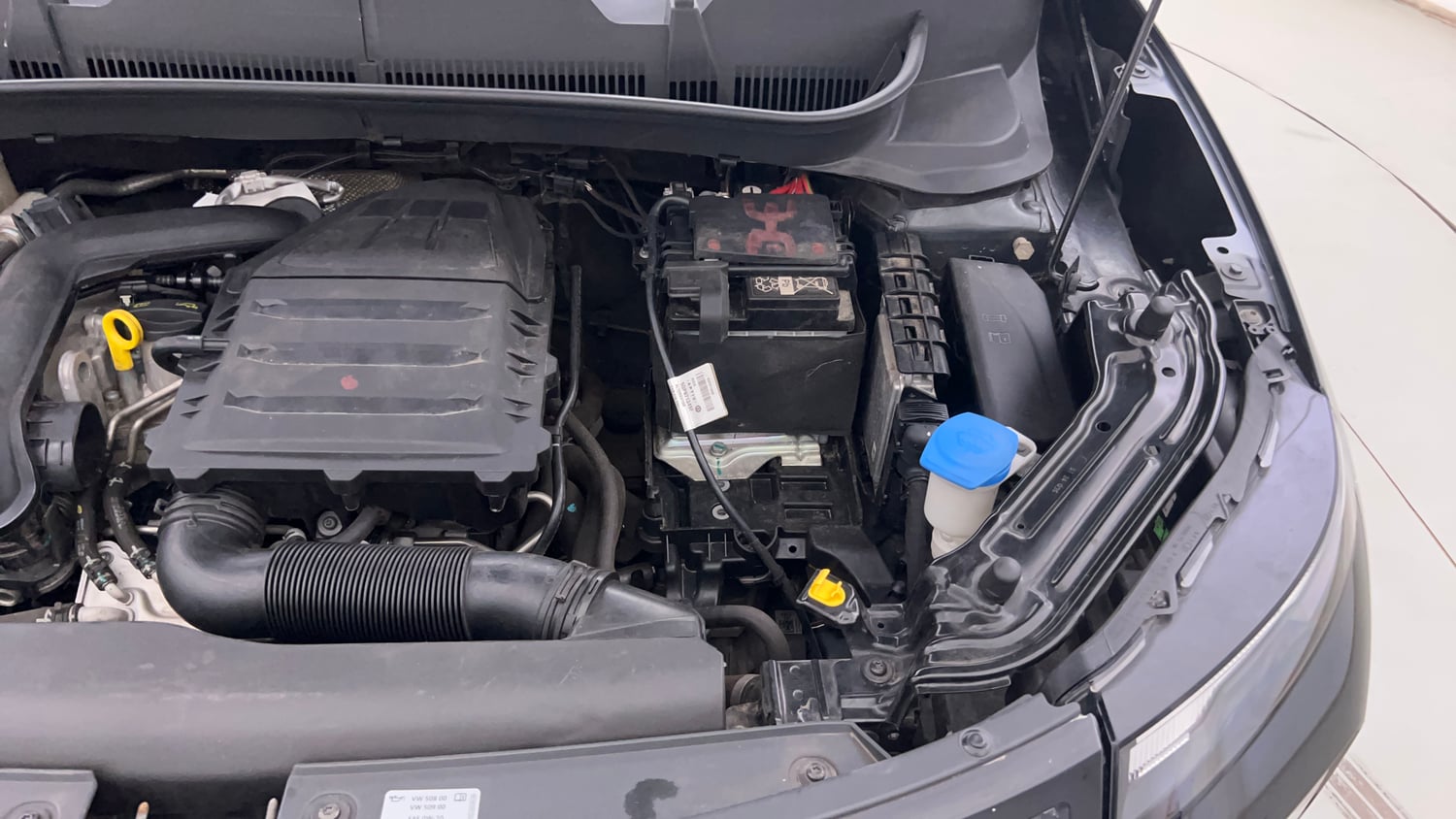 Used 2026 Skoda Kylaq Prestige Petrol Manual engine ENGINE LEFT SIDE VIEW