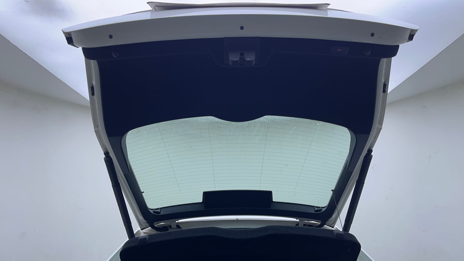 Used 2020 Skoda Superb L&K TSI AT Petrol Automatic interior DICKY DOOR OPEN VIEW