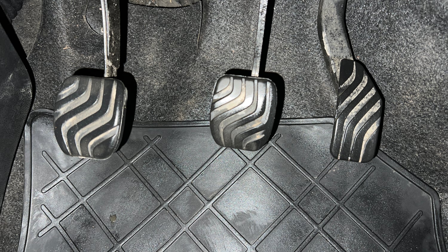 Used 2019 Renault Kwid CLIMBER 1.0 Petrol Manual interior PEDALS VIEW