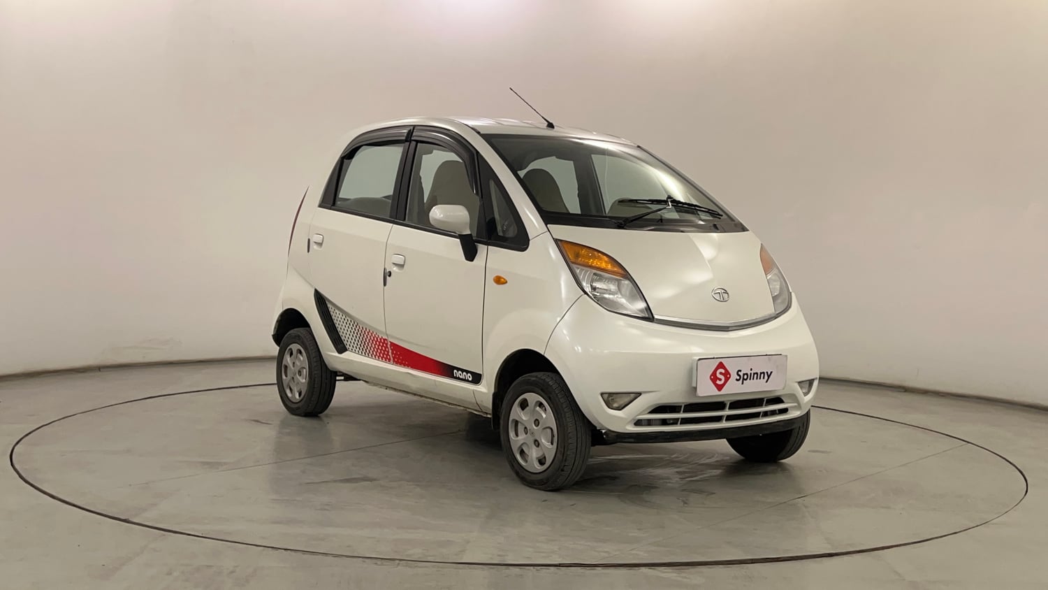 Used 2015 Tata Nano Twist XT Petrol Manual exterior RIGHT FRONT CORNER VIEW