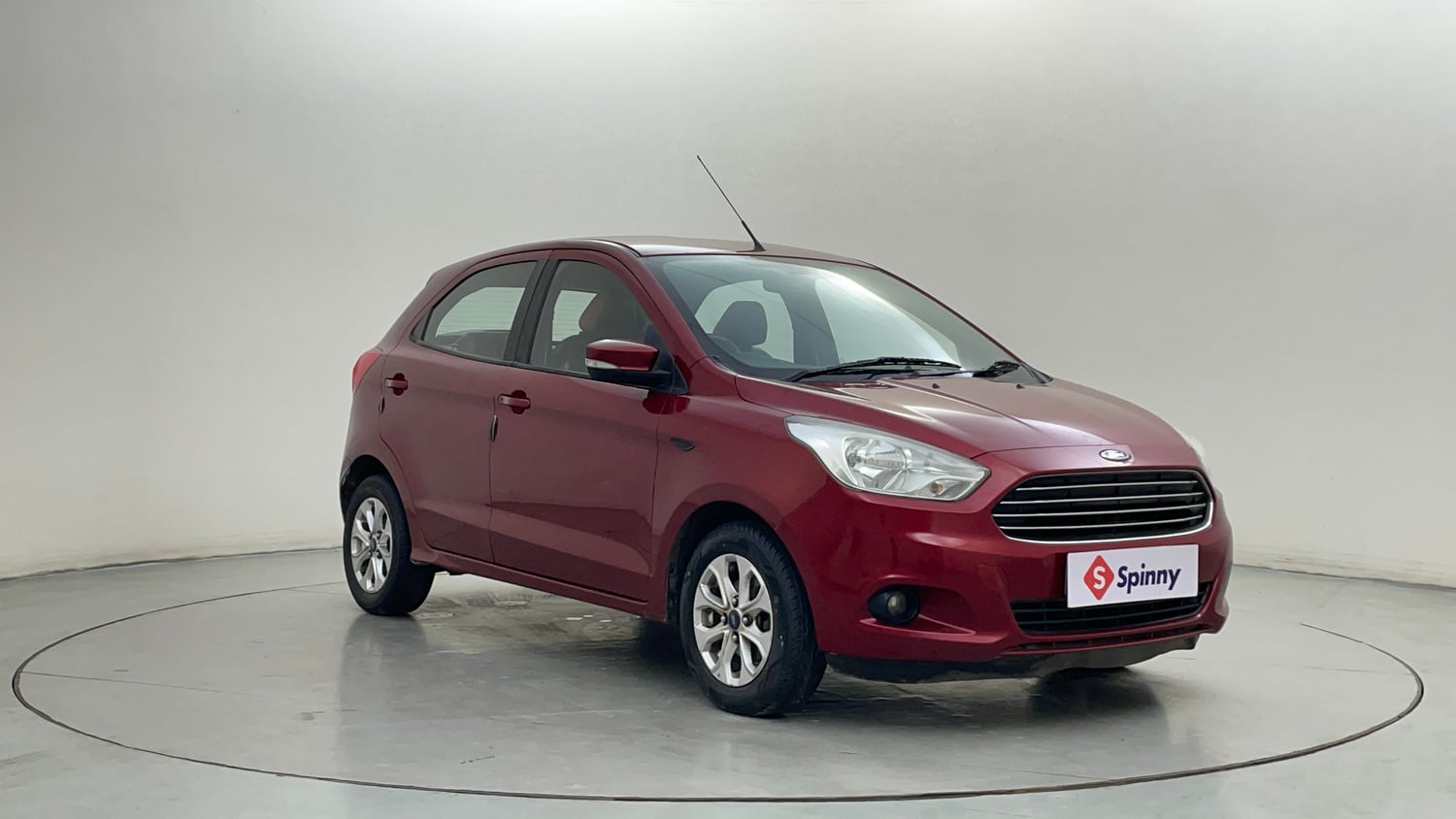 Used 2018 Ford Figo Titanium1.5 TDCi Diesel Manual exterior RIGHT FRONT CORNER VIEW