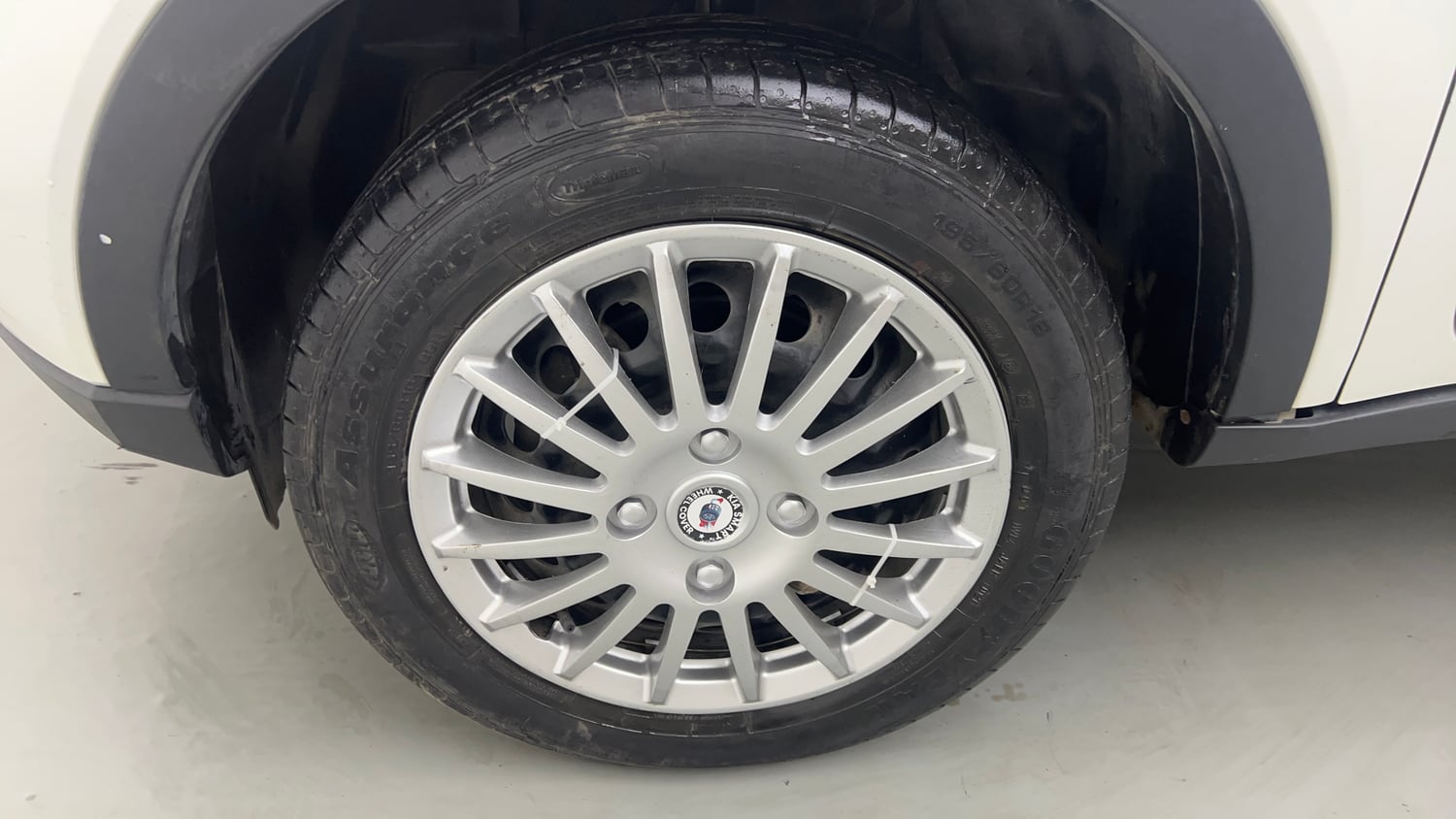 Used 2021 Tata Nexon XM (S) Petrol Manual tyres LEFT FRONT TYRE RIM VIEW