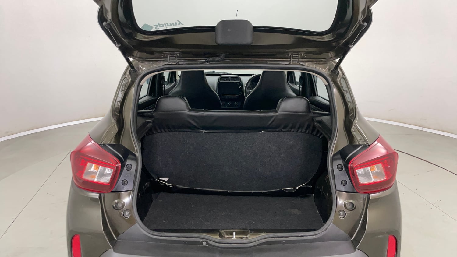 Used 2023 Renault Kwid RXT 1.0 Petrol Manual interior DICKY INSIDE VIEW