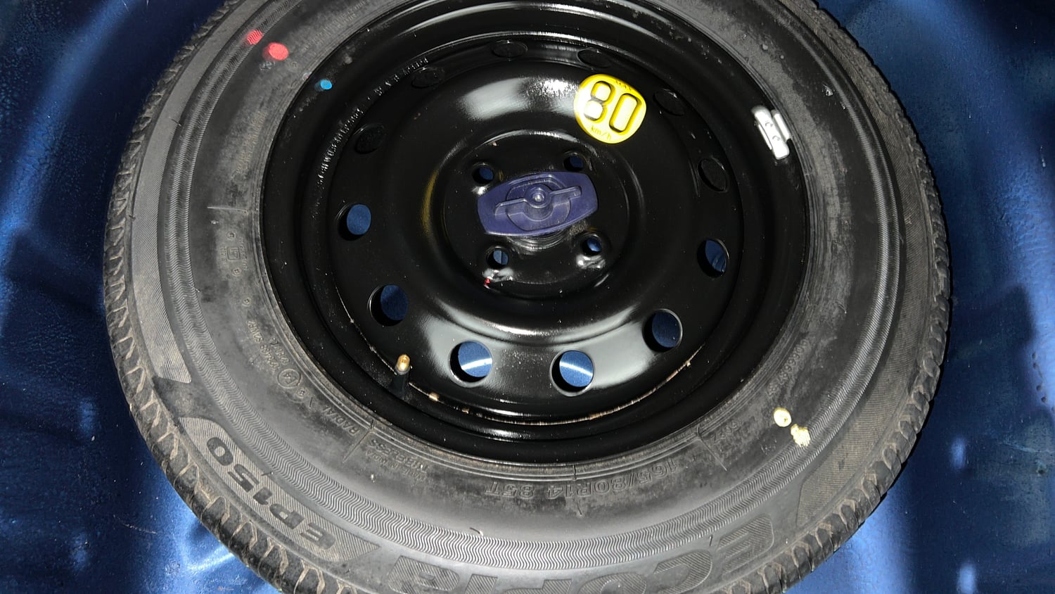 Used 2018 Maruti Suzuki Dzire ZXi Plus Petrol Manual tyres SPARE TYRE VIEW