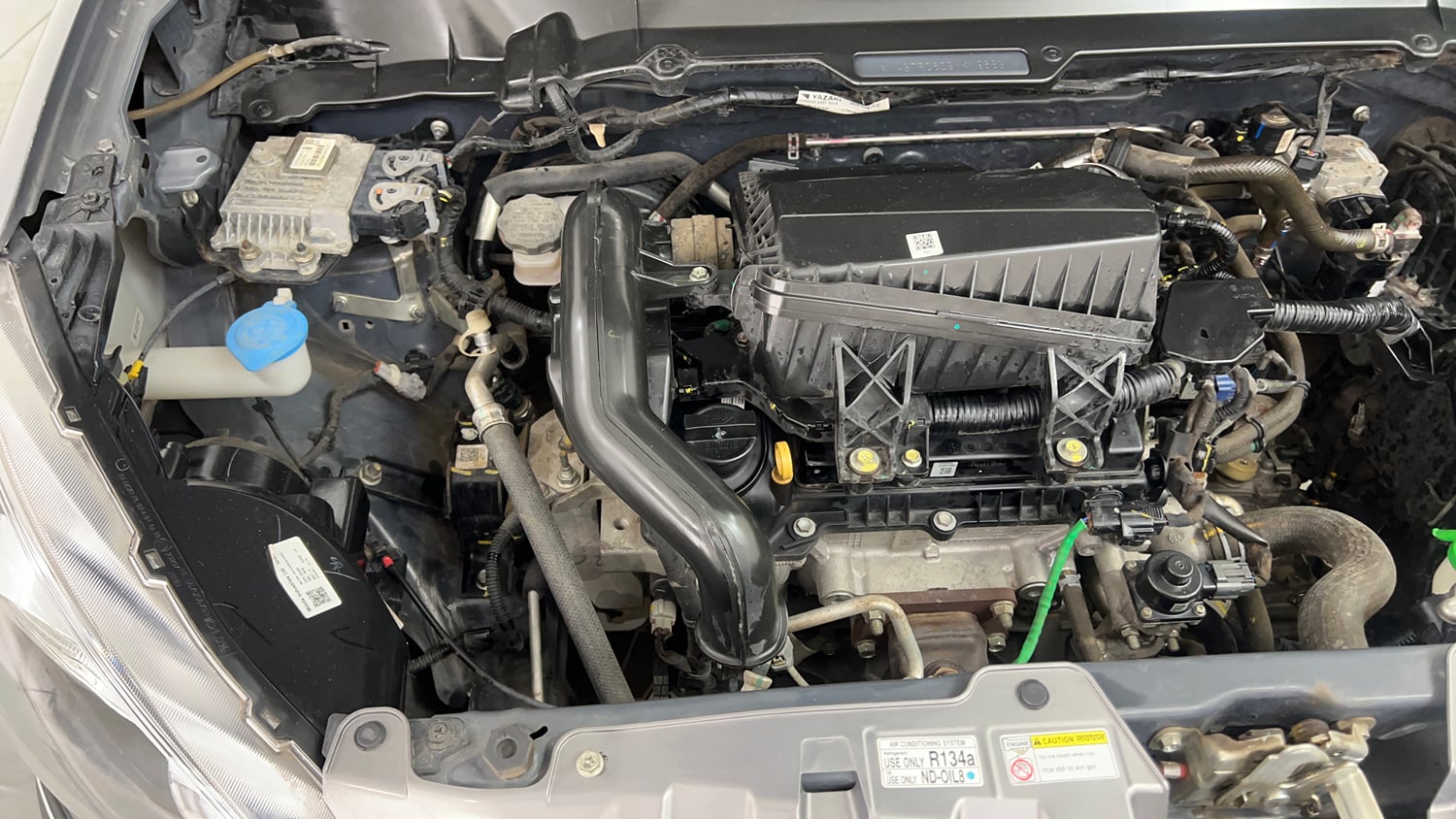 Used 2023 Maruti Suzuki Celerio VXi CNG Cng Manual engine ENGINE RIGHT SIDE VIEW
