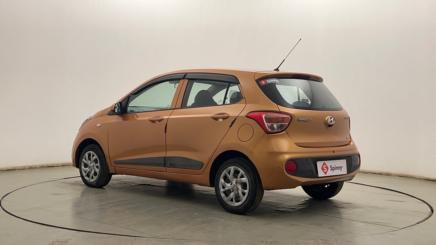 Used 2018 Hyundai Grand i10 Sportz 1.2 Kappa VTVT Petrol Manual exterior LEFT REAR CORNER VIEW