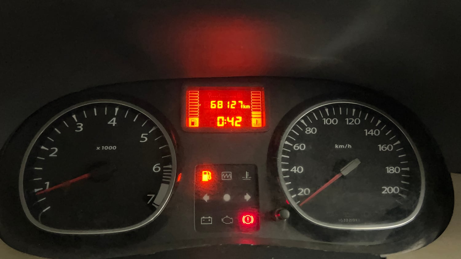 Used 2013 Renault Duster RxL Petrol Petrol Manual interior CLUSTERMETER VIEW