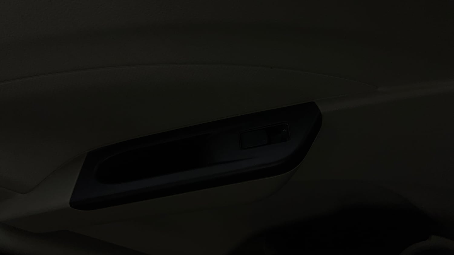 Used 2015 Maruti Suzuki Celerio VXi AMT Petrol Automatic top_features Rear power window