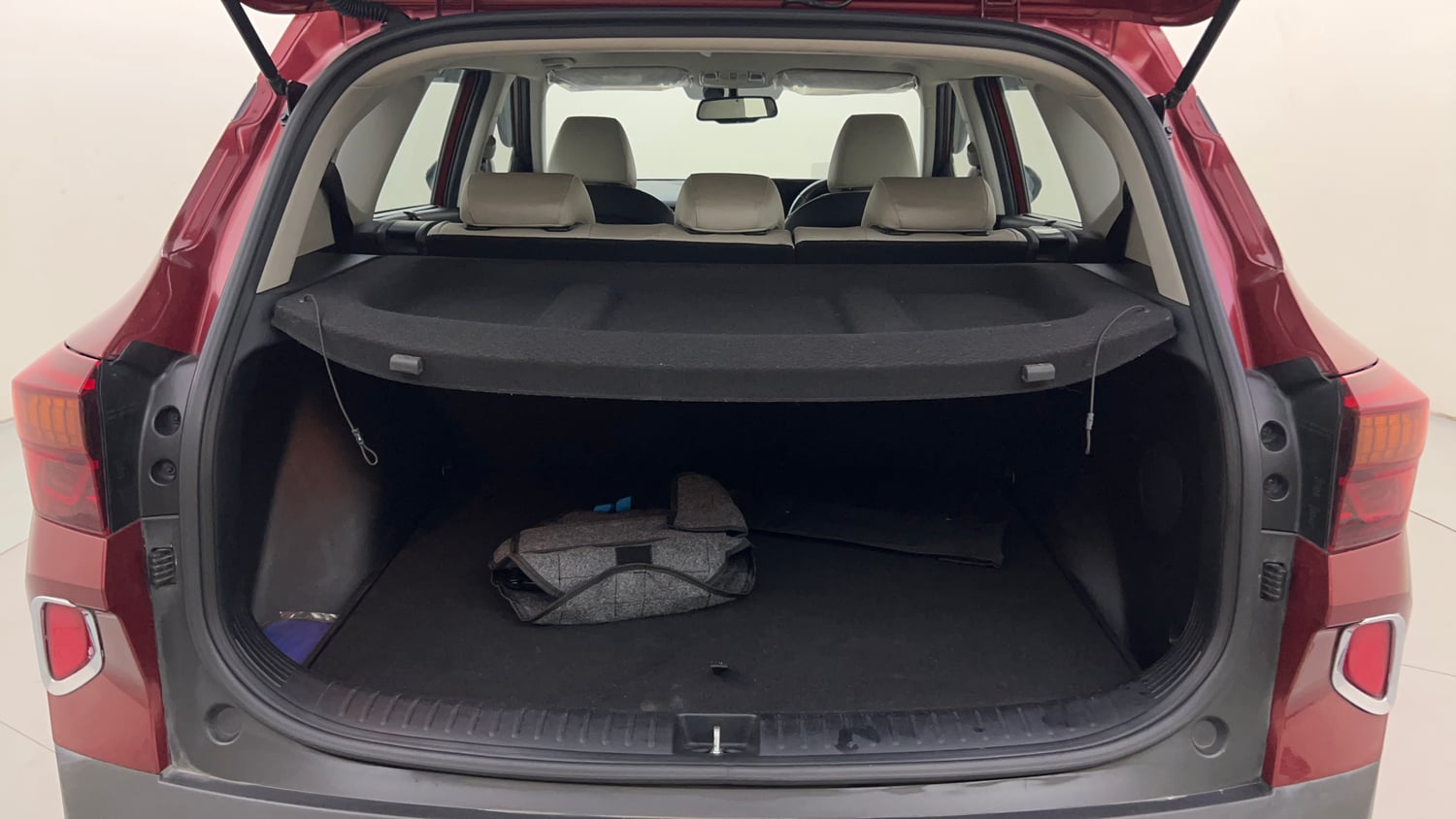 Used 2019 kia Seltos GTX Plus DCT 1.4 Petrol Automatic interior DICKY INSIDE VIEW