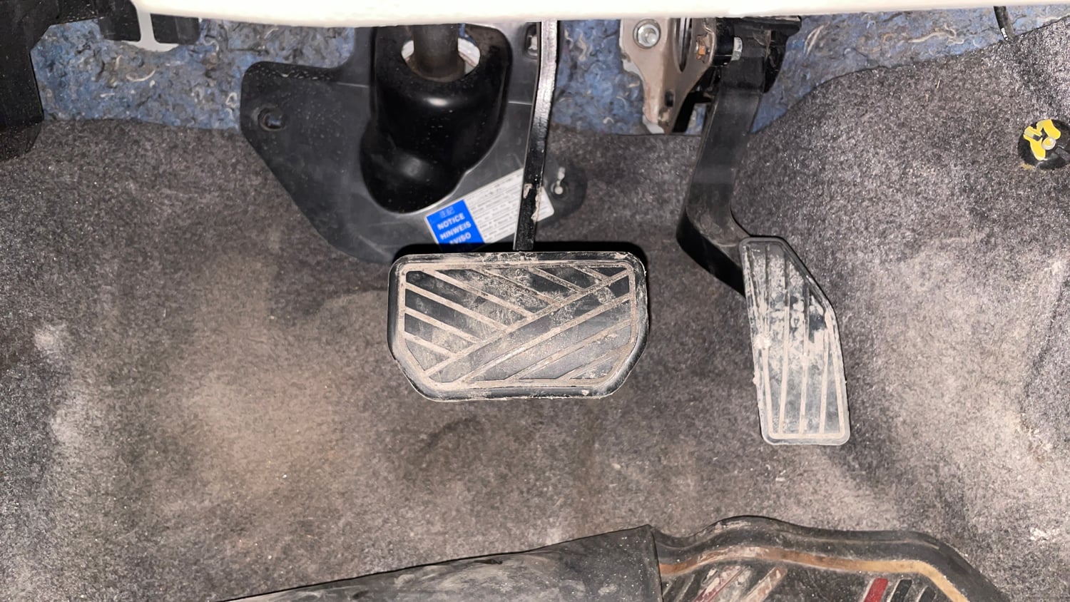 Used 2020 Maruti Suzuki Celerio VXi AMT Petrol Automatic interior PEDALS VIEW