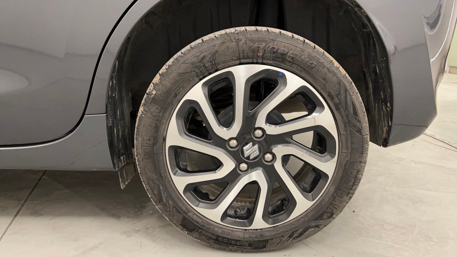 Used 2023 Maruti Suzuki Baleno Alpha AGS Petrol Automatic tyres LEFT REAR TYRE RIM VIEW