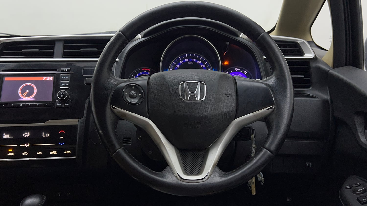 Used 2018 Honda Jazz V CVT Petrol Petrol Automatic interior STEERING VIEW