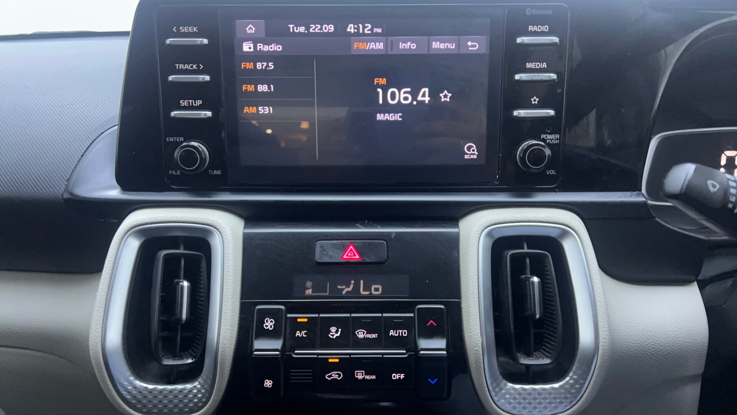 Used 2021 Kia Sonet HTX 1.5 Diesel Manual interior MUSIC SYSTEM & AC CONTROL VIEW