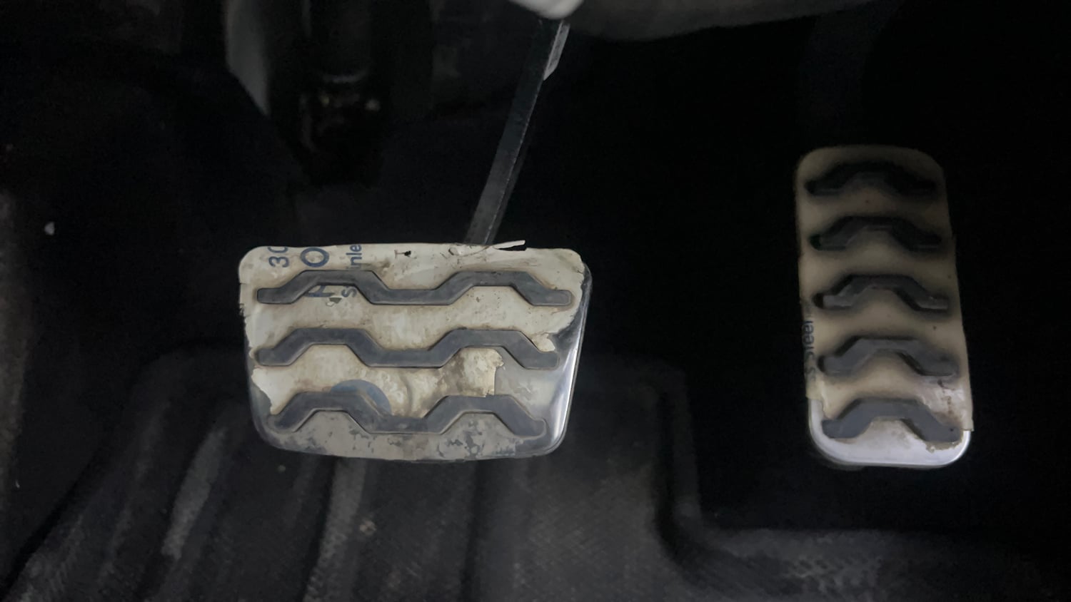 Used 2020 kia Seltos GTX Plus DCT 1.4 Petrol Automatic interior PEDALS VIEW