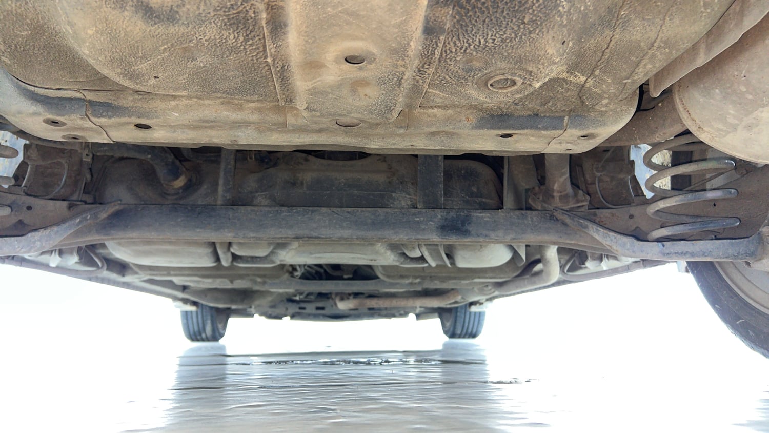 Used 2018 Honda City ZX CVT Petrol Petrol Automatic extra REAR UNDERBODY VIEW (TAKEN FROM REAR)