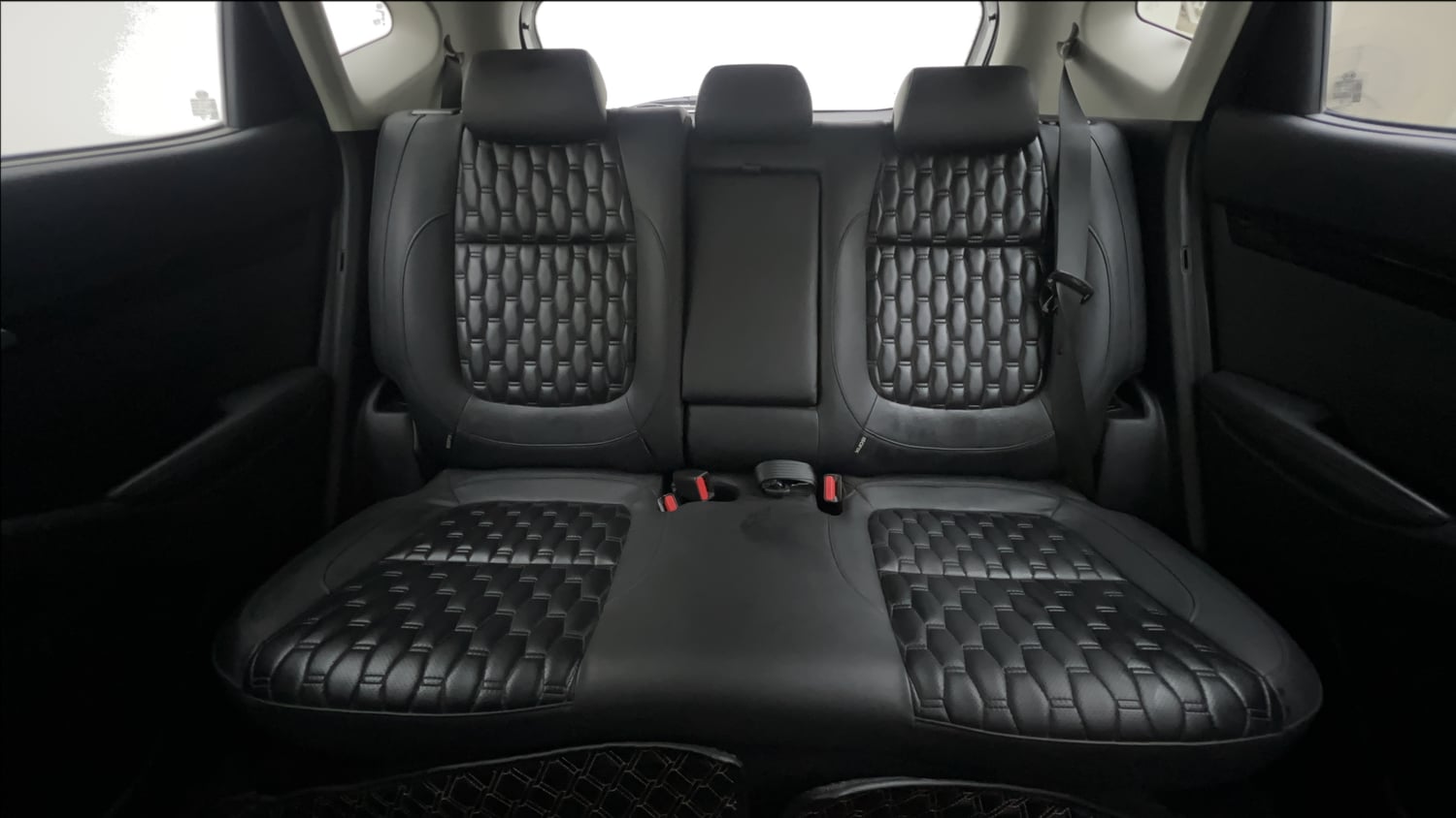 Used 2021 Kia Seltos Anniversary Edition 1.5 Petrol Manual interior REAR SEAT CONDITION VIEW