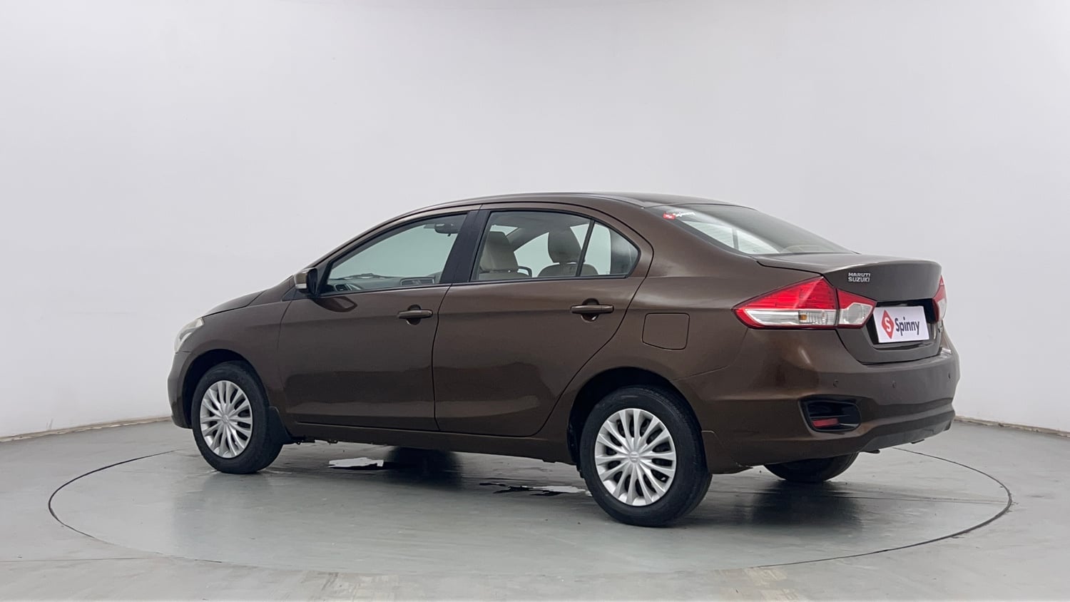 Used 2015 Maruti Suzuki Ciaz VXi+ AT Petrol Automatic exterior LEFT REAR CORNER VIEW