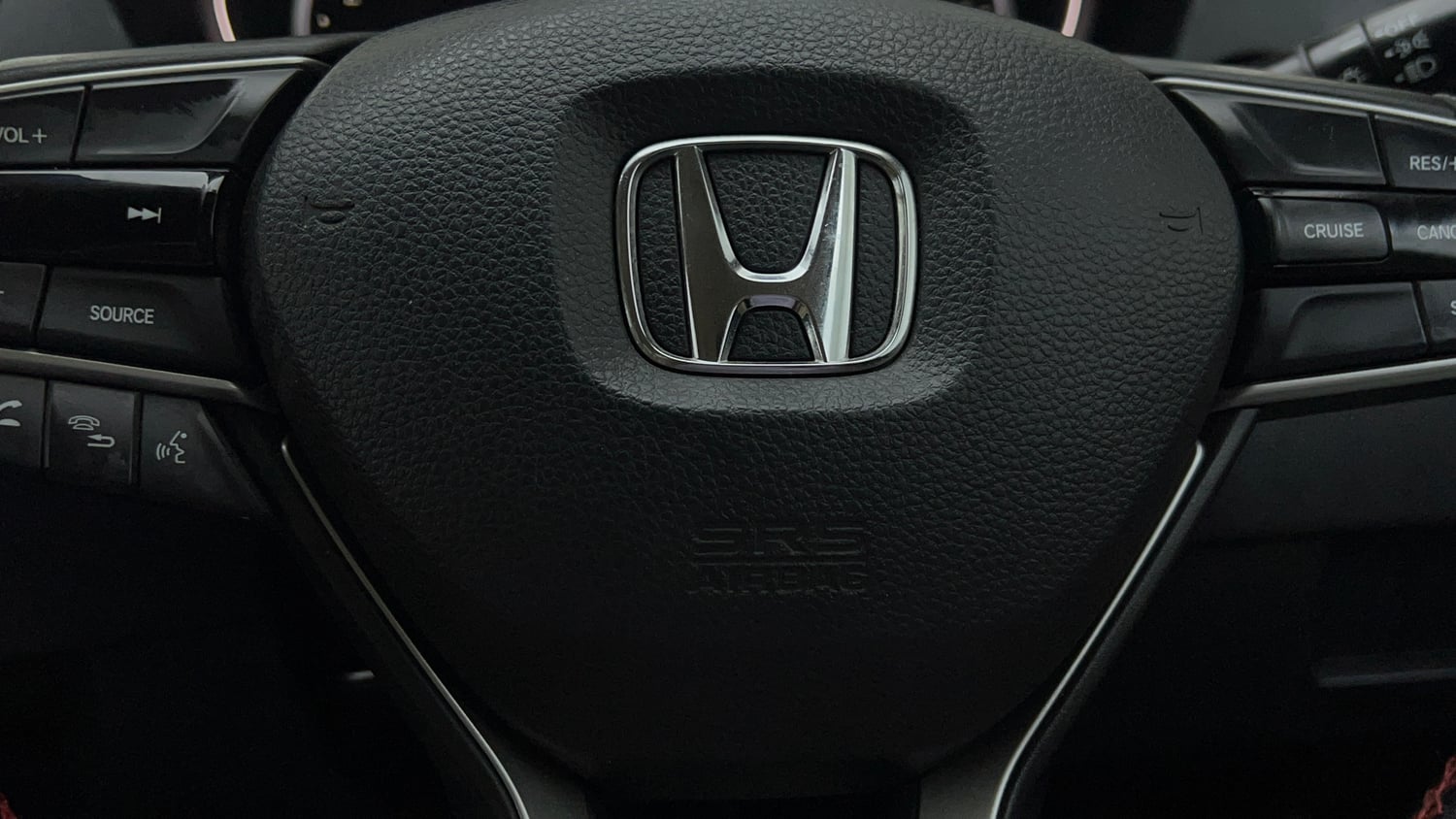 Used 2022 Honda City V Petrol Petrol Manual top_features Airbags