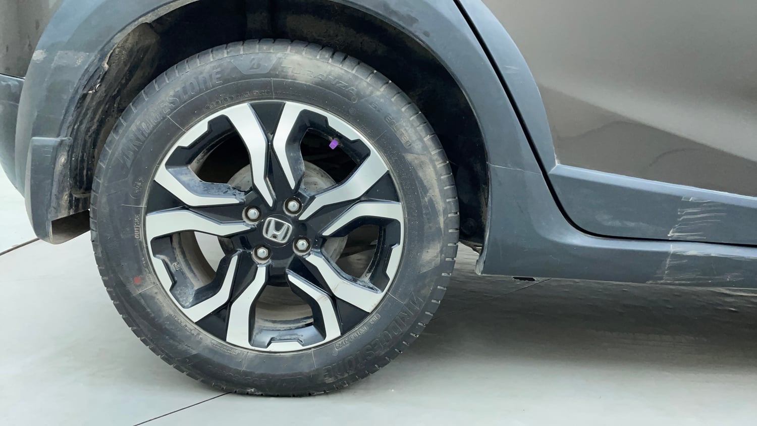 Used 2021 Honda WR-V VX MT Petrol Petrol Manual tyres RIGHT REAR TYRE RIM VIEW