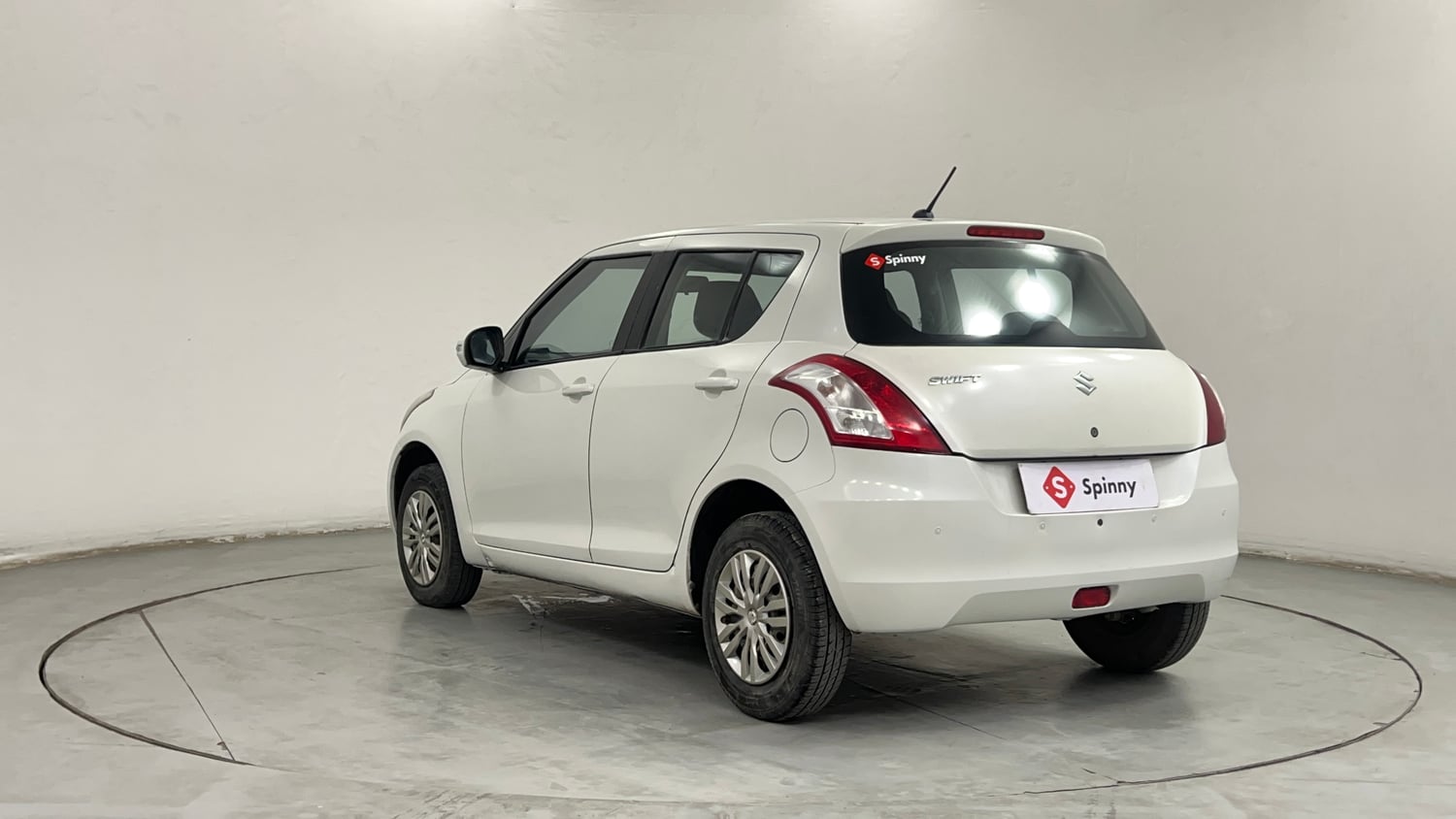 Used 2014 Maruti Suzuki Swift VXi Petrol Manual exterior LEFT REAR CORNER VIEW