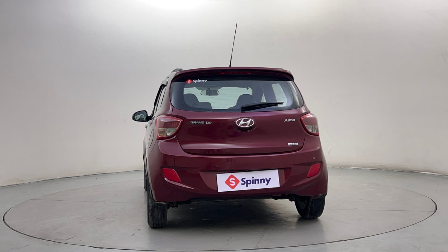 Used 2015 Hyundai Grand i10 Asta 1.1 CRDi (O) Diesel Manual exterior BACK VIEW