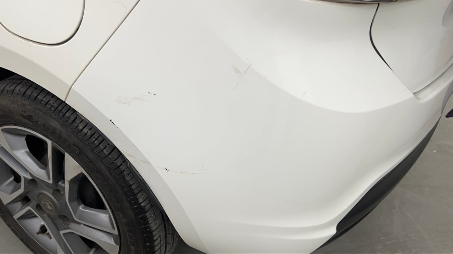 Used 2024 Tata Tigor XZ Plus Petrol Manual dents MINOR SCRATCH
