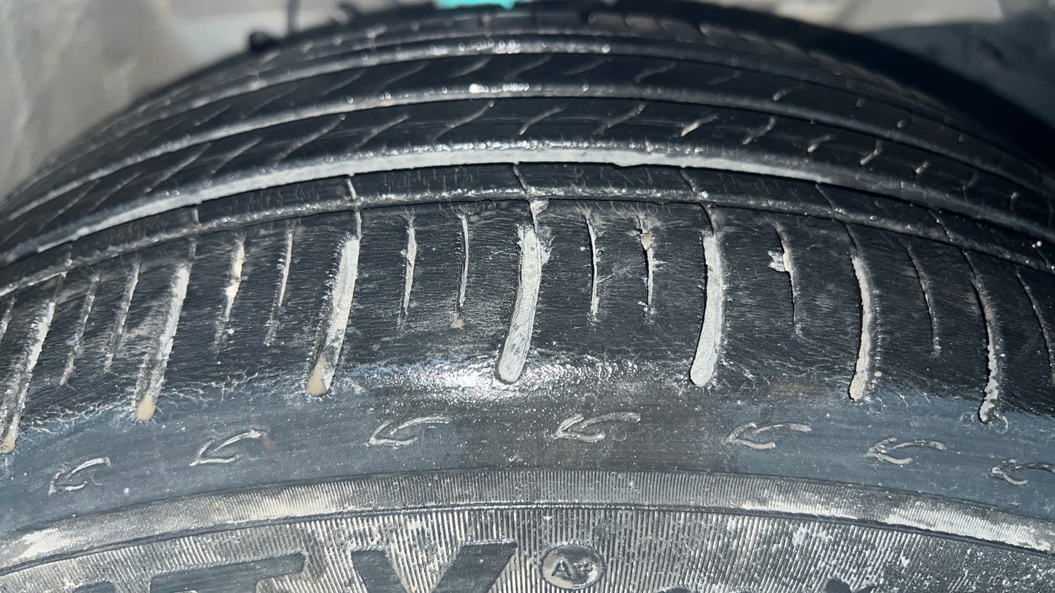 Used 2022 Honda City V Petrol Petrol Manual tyres RIGHT FRONT TYRE TREAD VIEW