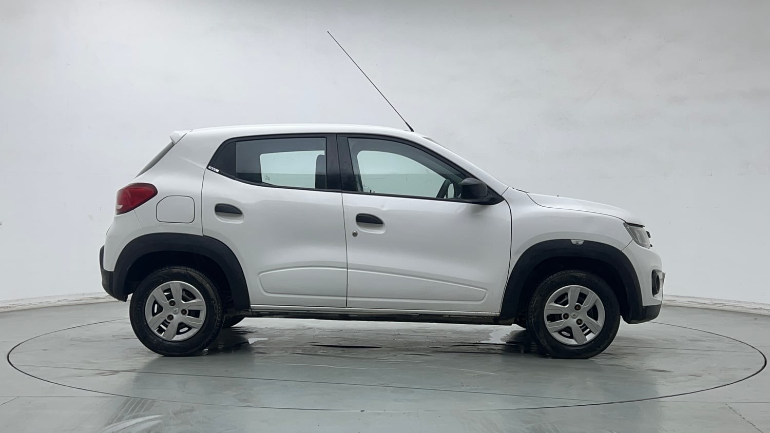 Used 2018 Renault Kwid RXL Petrol Manual exterior RIGHT SIDE VIEW