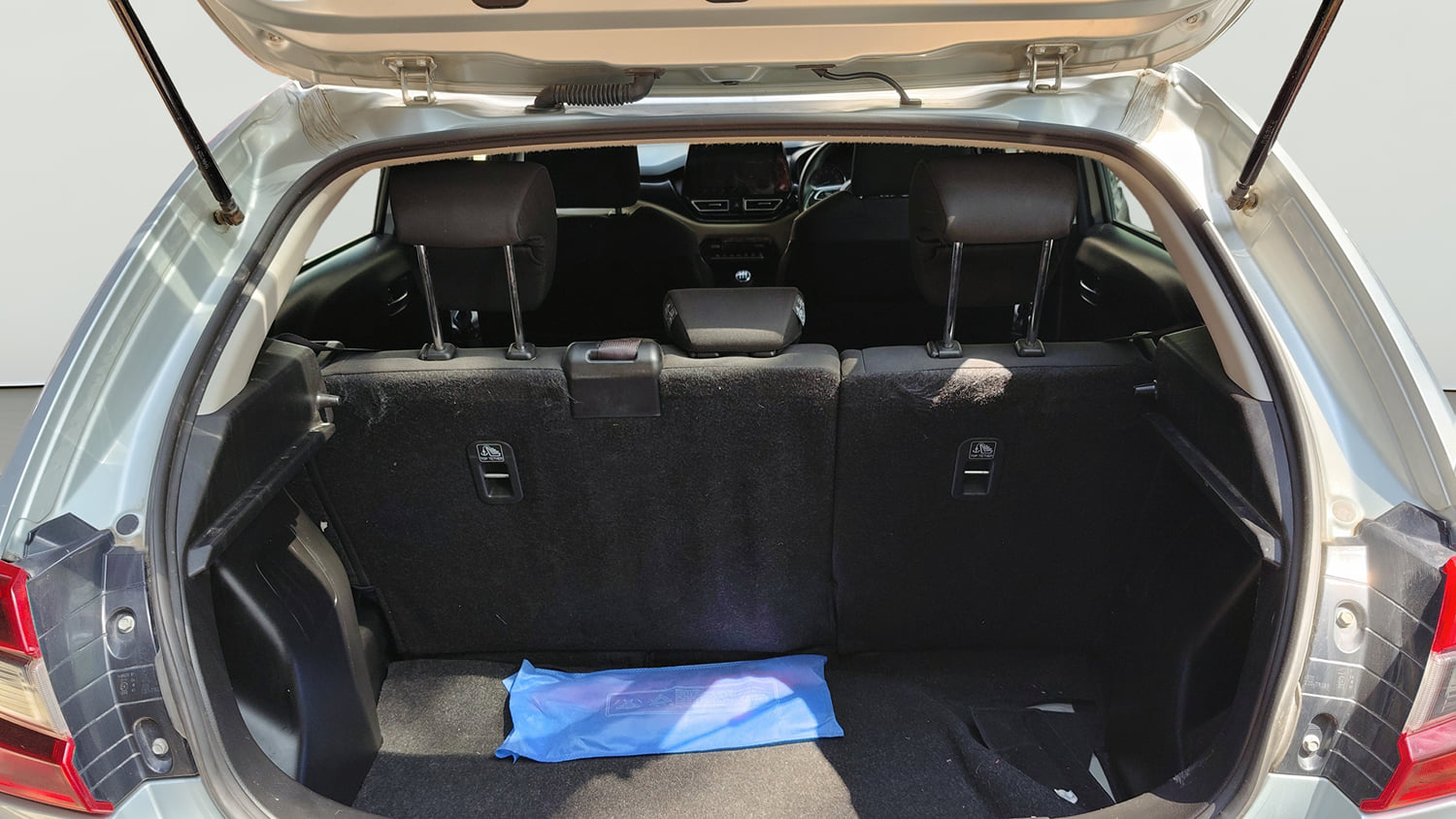 Used 2024 Toyota Glanza V Petrol Manual interior DICKY INSIDE VIEW
