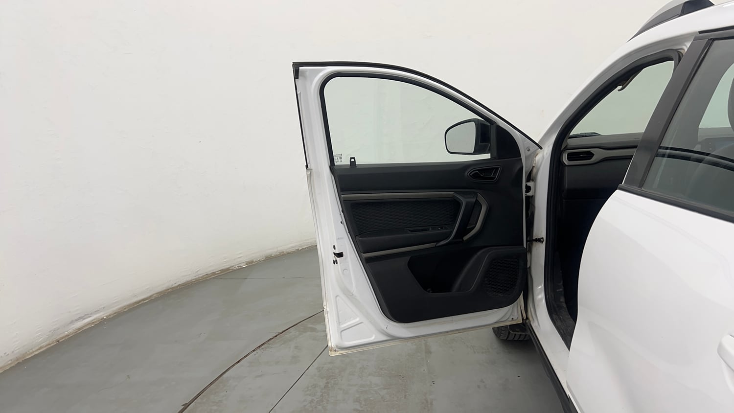 Used 2021 Renault Kiger RXZ AMT Petrol Automatic interior LEFT FRONT DOOR OPEN VIEW