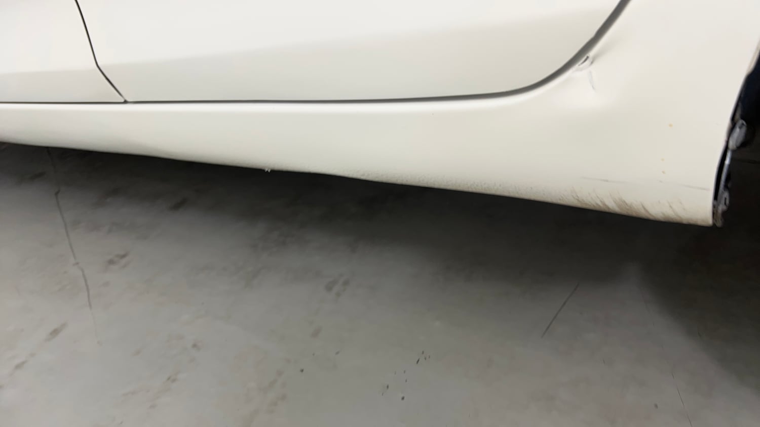 Used 2014 Maruti Suzuki Swift VXi Petrol Manual dents MINOR SCRATCH