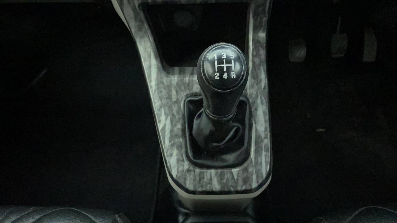 Used 2022 Maruti Suzuki Wagon R VXi (O) 1.2 Petrol Manual interior GEAR  KNOB VIEW