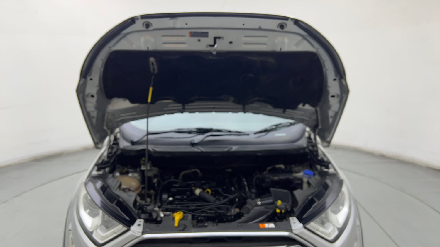 Used 2020 Ford EcoSport Titanium 1.5L Ti-VCT Petrol Manual engine ENGINE & BONNET OPEN FRONT VIEW