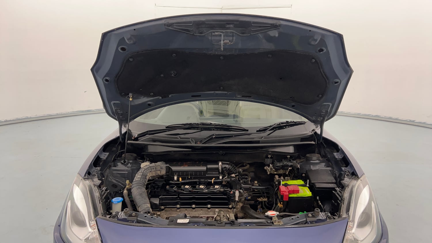 Used 2018 Maruti Suzuki Dzire ZXi Plus Petrol Manual engine ENGINE & BONNET OPEN FRONT VIEW
