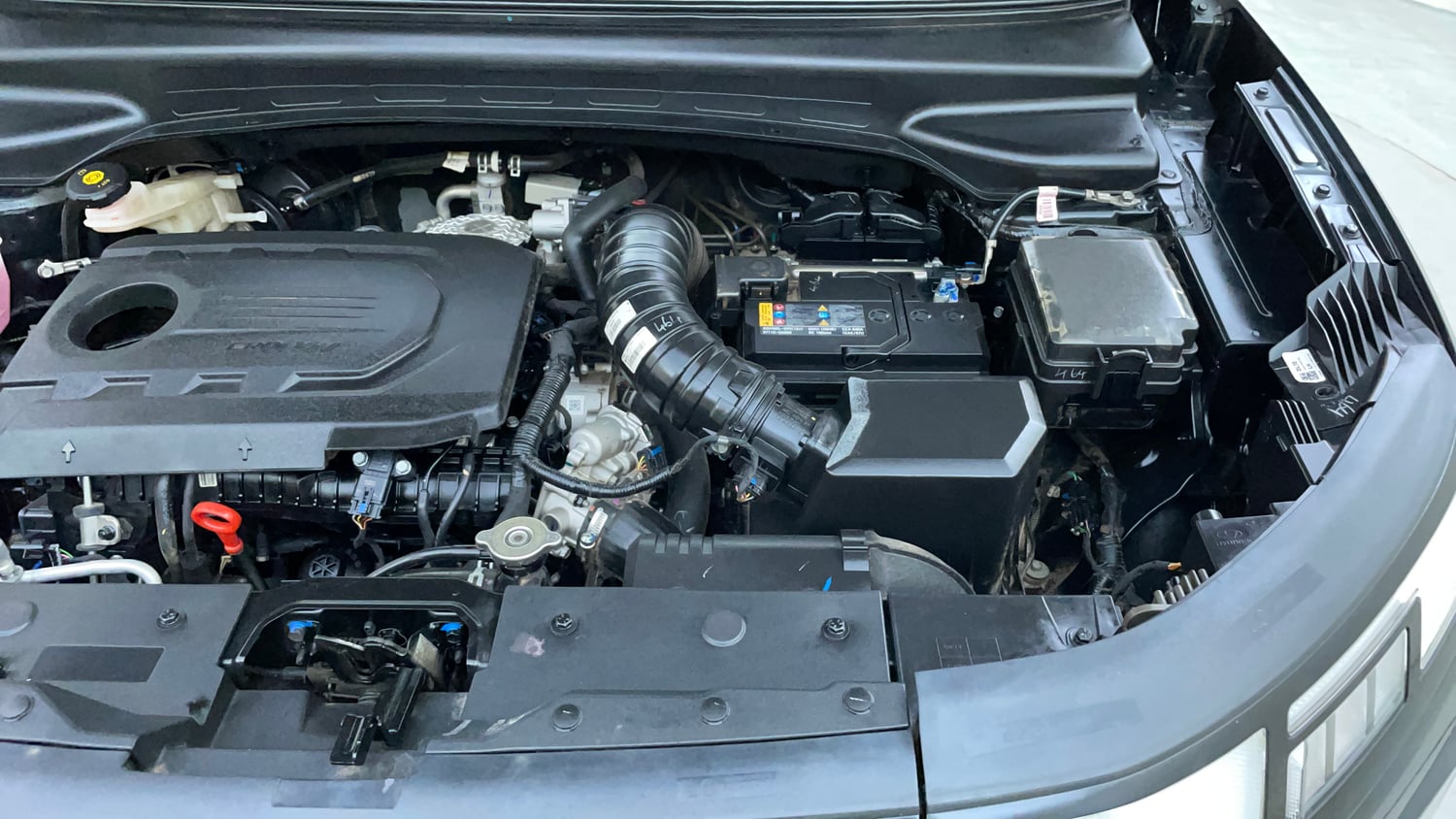 Used 2024 Hyundai Creta 1.5 CRDi Diesel AT DSL SX(O) Diesel Automatic engine ENGINE LEFT SIDE VIEW