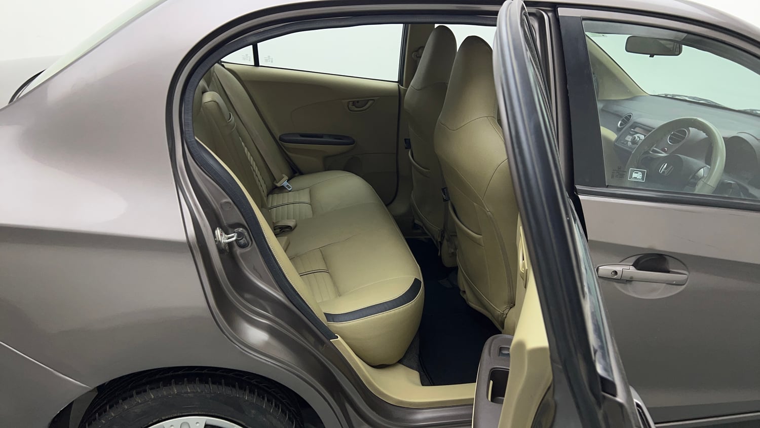 Used 2013 Honda Amaze 1.2 S i-VTEC Petrol Manual interior RIGHT SIDE REAR DOOR CABIN VIEW