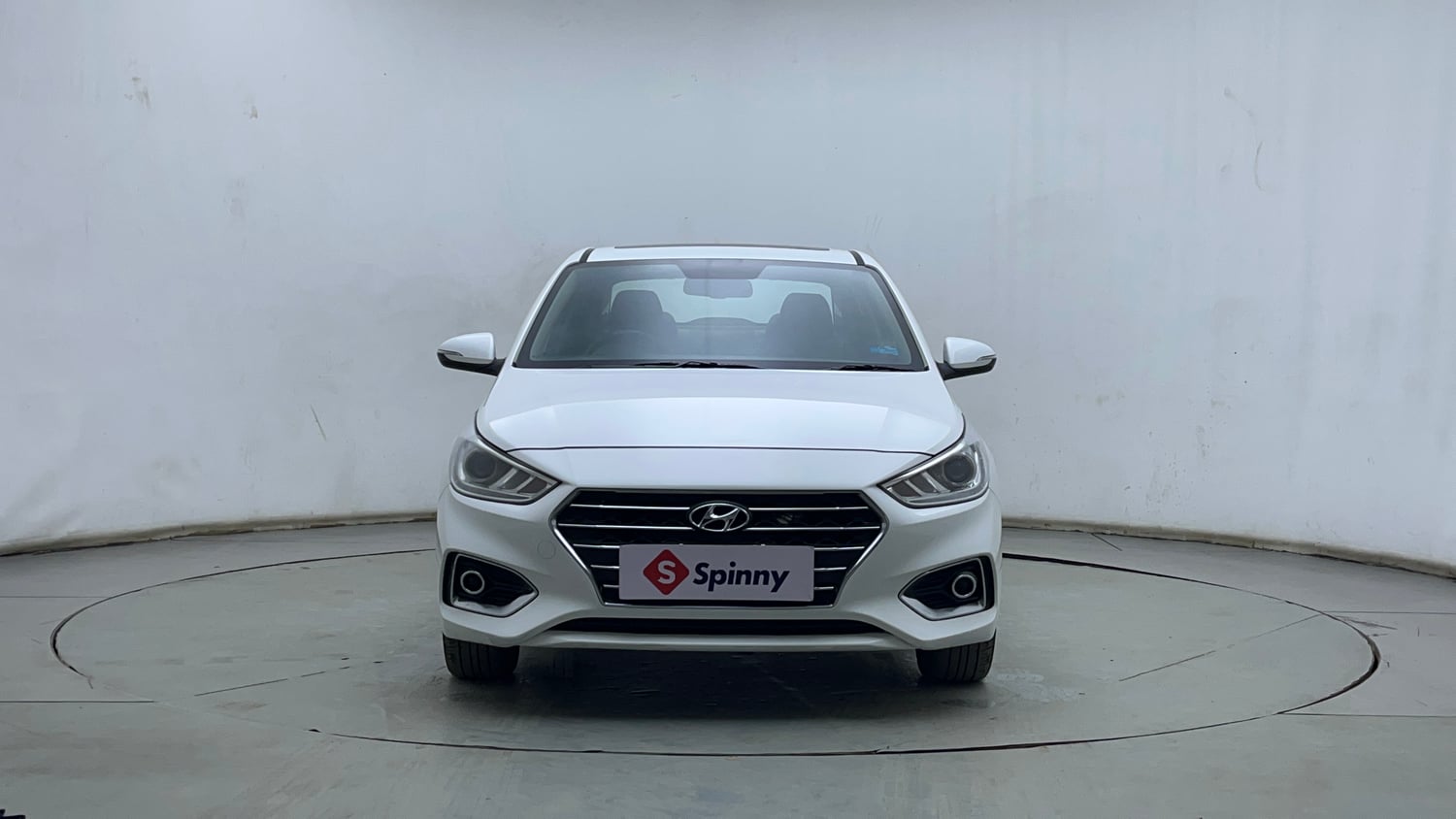 Used 2018 Hyundai Verna SX (O) 1.6 VTVT AT Petrol Automatic exterior FRONT VIEW