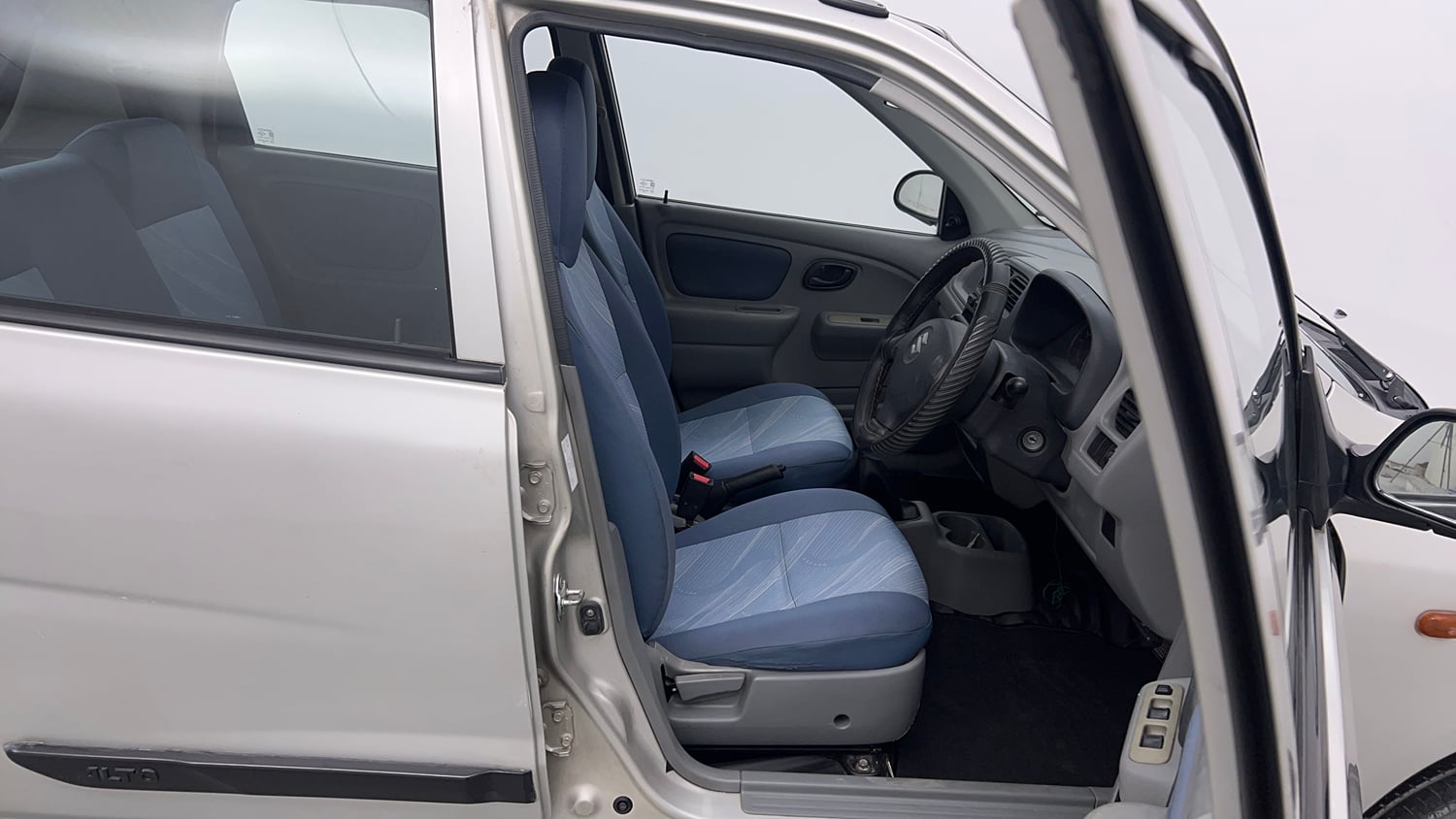 Used 2014 Maruti Suzuki Alto K10 VXi Petrol Manual interior RIGHT SIDE FRONT DOOR CABIN VIEW