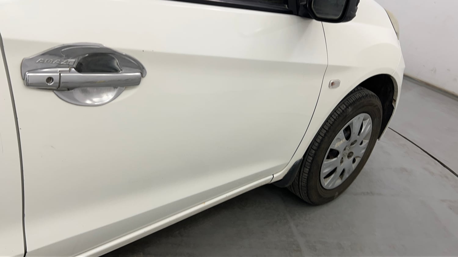 Used 2014 Honda Amaze 1.2 S i-VTEC Petrol Manual dents MINOR SCRATCH