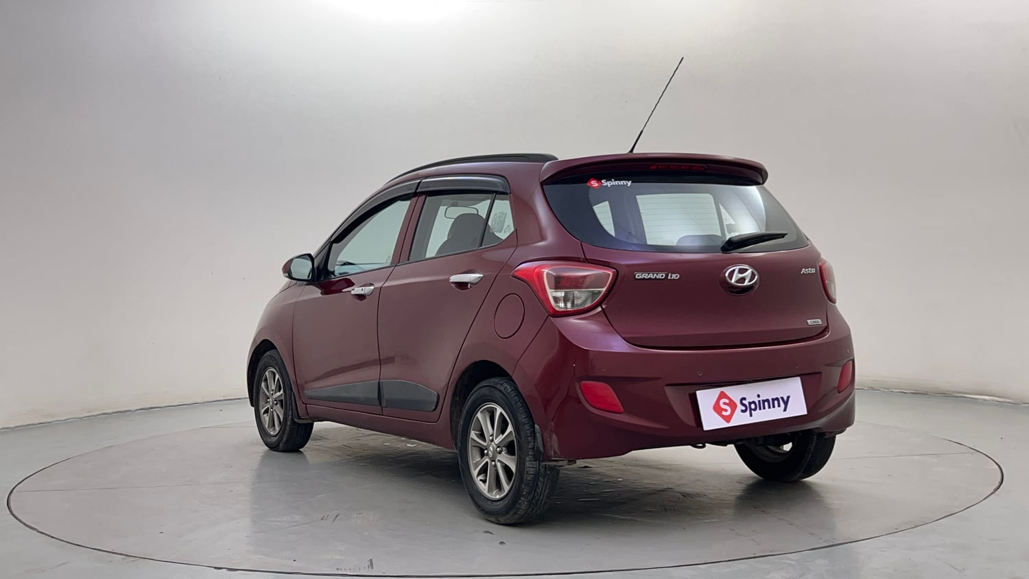 Used 2015 Hyundai Grand i10 Asta 1.1 CRDi (O) Diesel Manual exterior LEFT REAR CORNER VIEW