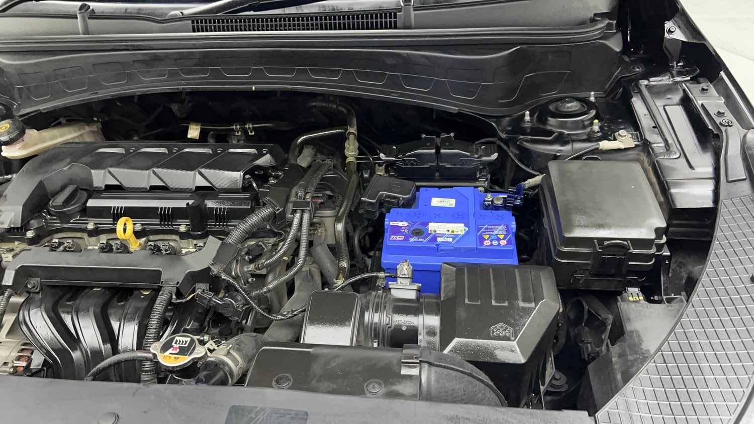 Used 2021 Kia Seltos Anniversary Edition 1.5 Petrol Manual engine ENGINE LEFT SIDE VIEW