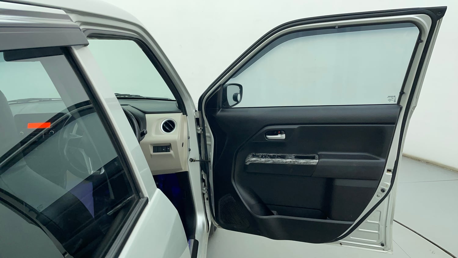 Used 2022 Maruti Suzuki Wagon R VXi (O) 1.2 Petrol Manual interior RIGHT FRONT DOOR OPEN VIEW