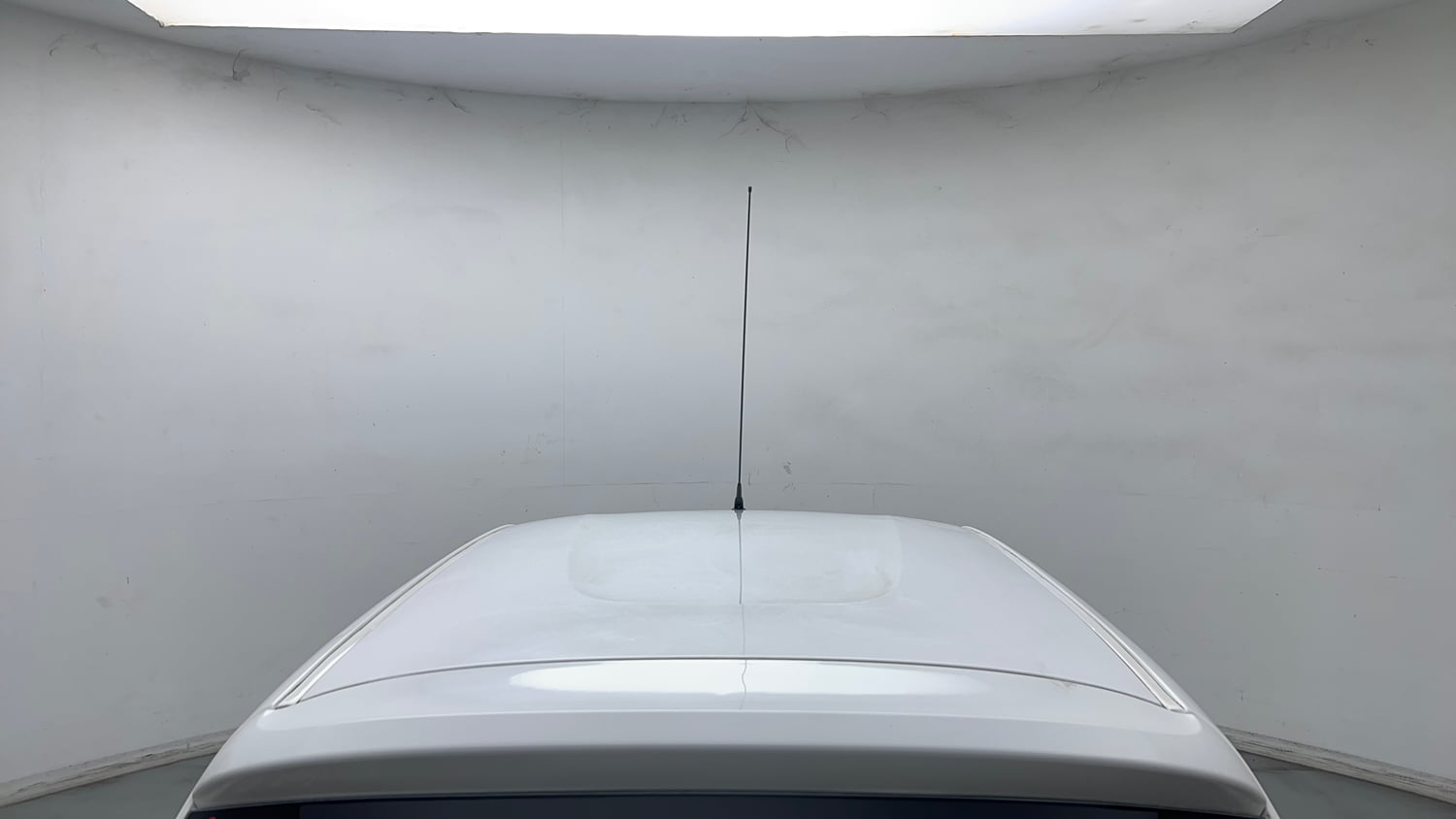 Used 2018 Renault Kwid RXL Petrol Manual exterior EXTERIOR ROOF VIEW