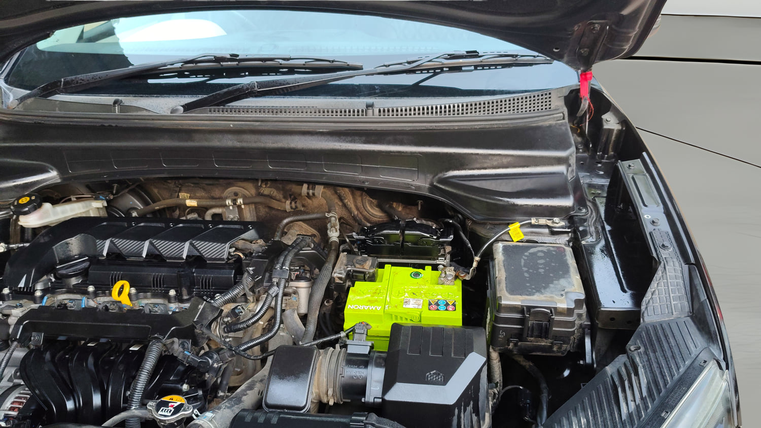 Used 2022 Hyundai Creta SX 1.5 Petrol Petrol Manual engine ENGINE LEFT SIDE HINGE & APRON VIEW