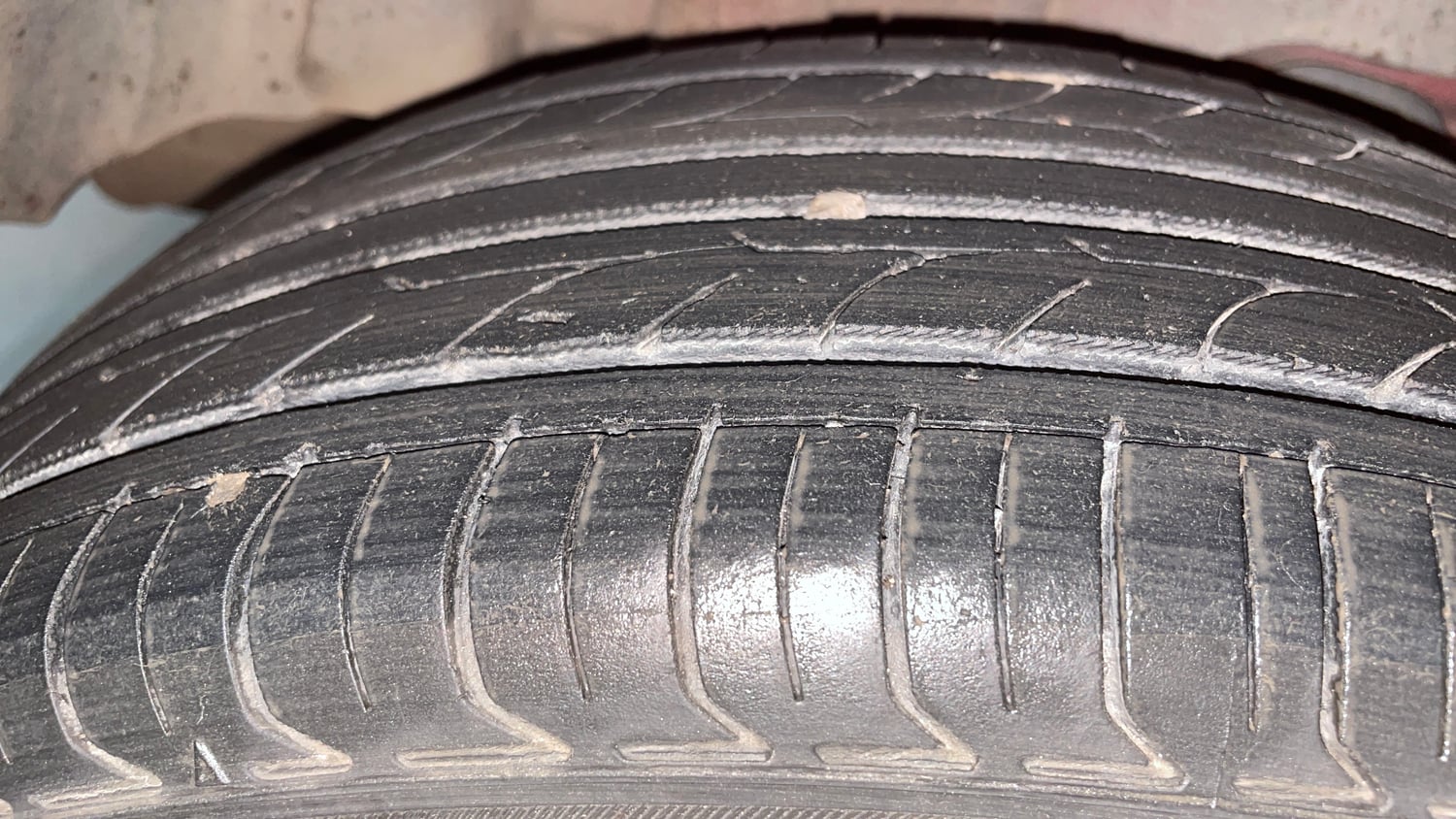 Used 2018 Ford Figo Titanium1.5 TDCi Diesel Manual tyres RIGHT REAR TYRE TREAD VIEW
