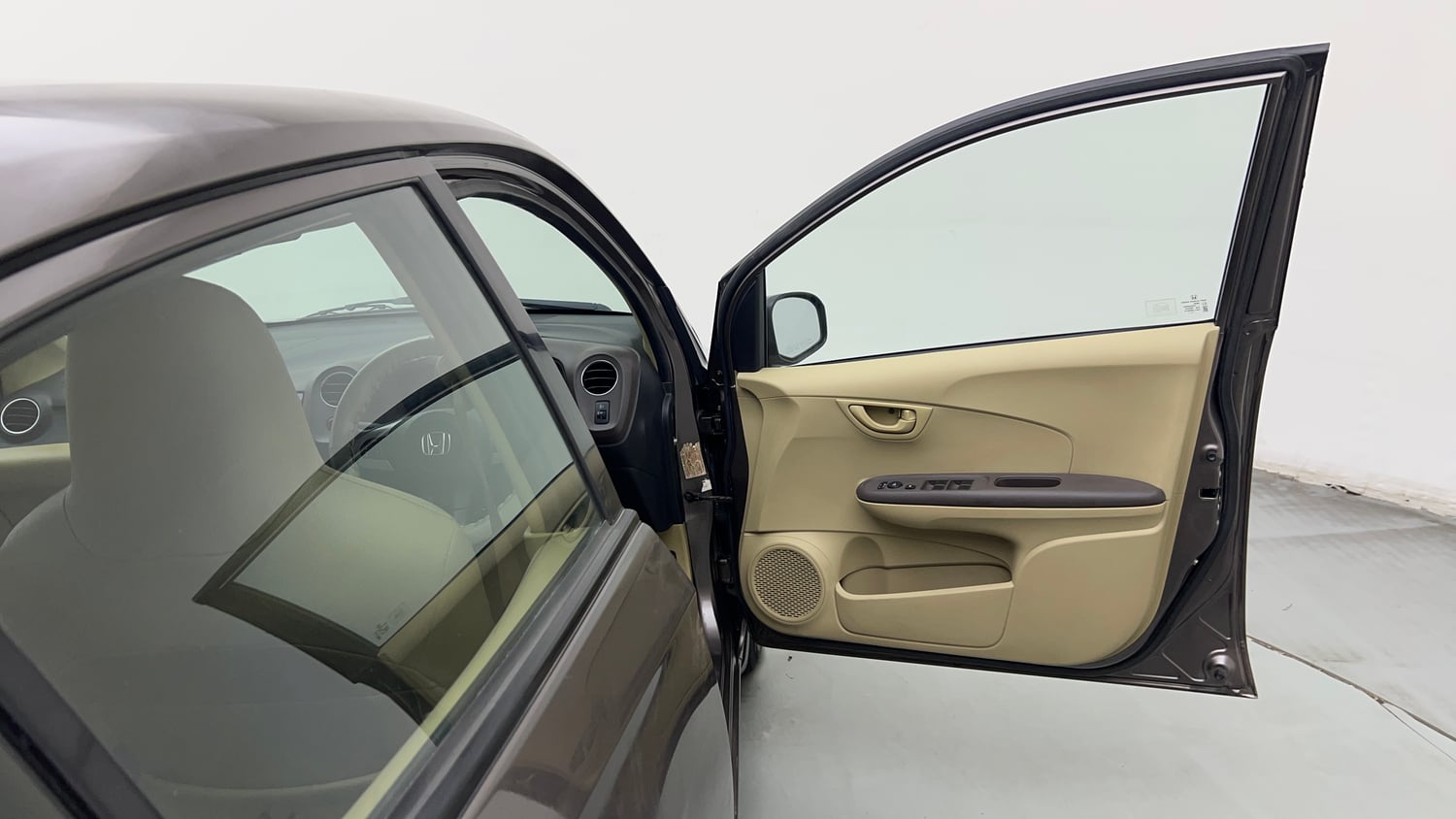 Used 2013 Honda Amaze 1.2 S i-VTEC Petrol Manual interior RIGHT FRONT DOOR OPEN VIEW