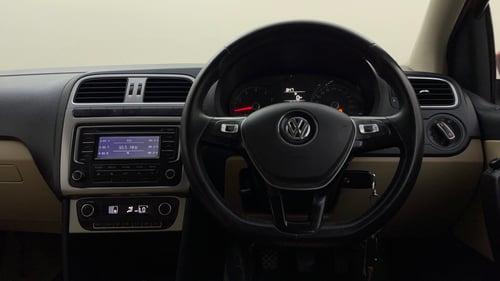 Used 2014 Volkswagen Polo Highline1.2L (P) Petrol Manual interior STEERING VIEW