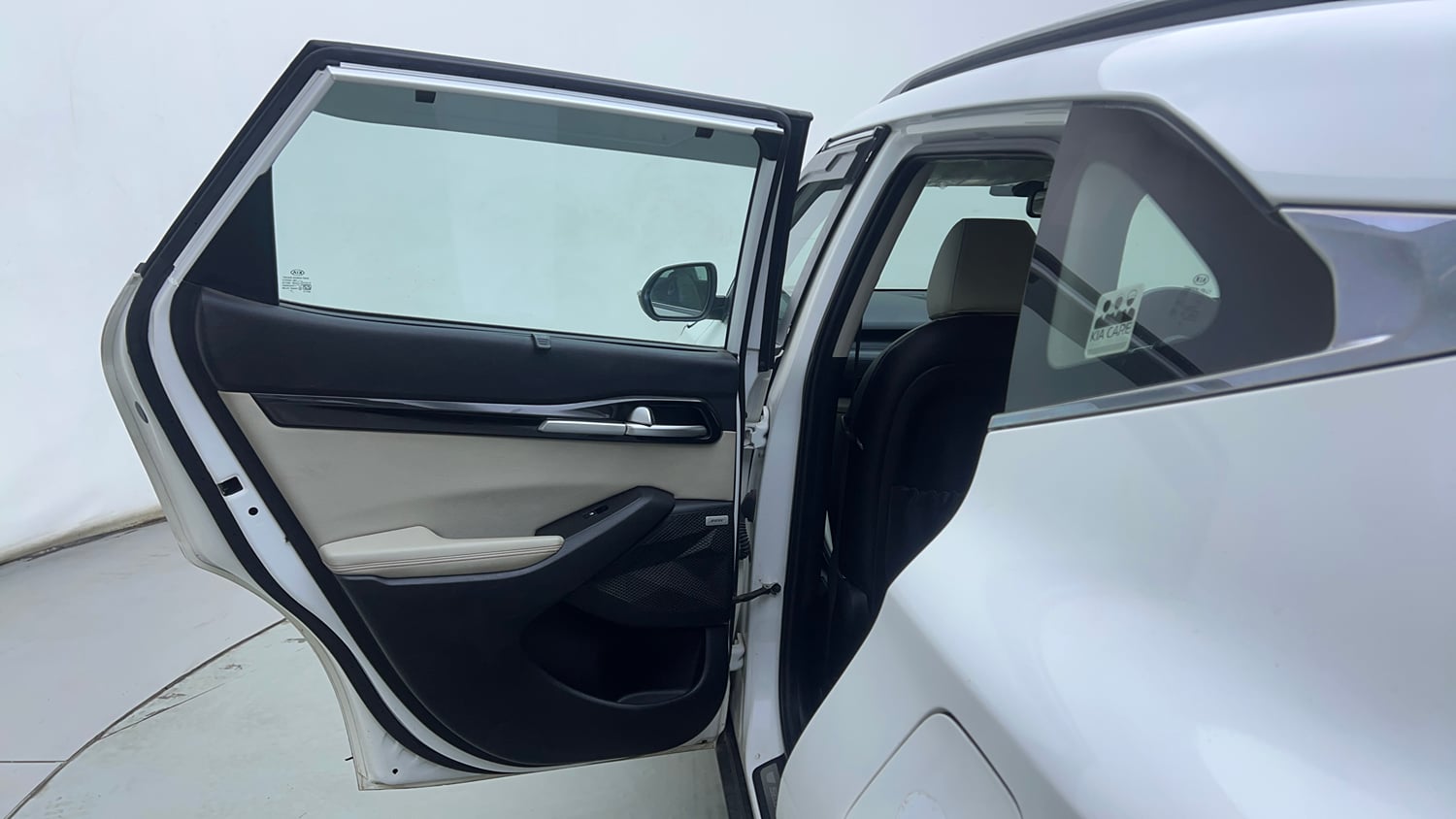 Used 2020 kia Seltos GTX Plus DCT 1.4 Petrol Automatic interior LEFT REAR DOOR OPEN VIEW